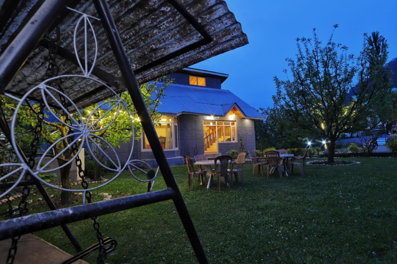 Grey Moustache 4Bhk Villa Manali  Exterior photo